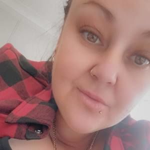 Meet your Posher, Simone